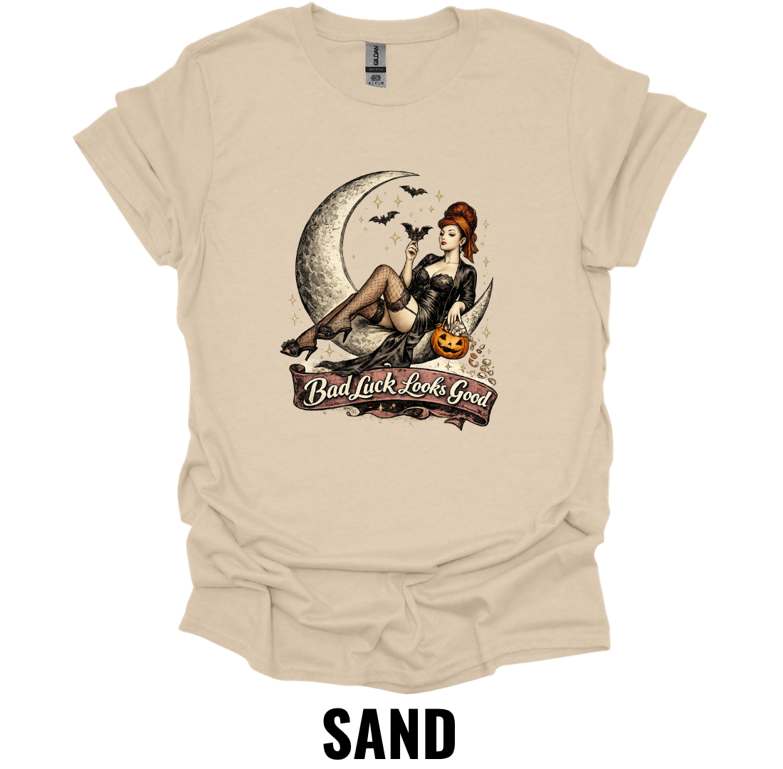 Bad Luck Looks Good Vintage Halloween Pin Up T-Shirt – Retro Witch Moon Graphic Tee Spooky Fall Shirt