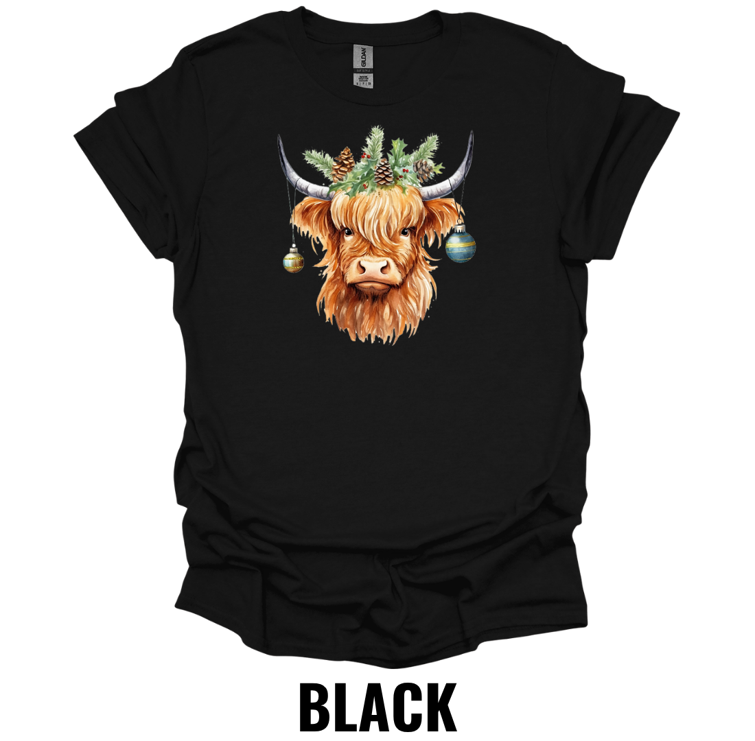 Christmas Highland Cow Shirt – Festive Highland Cow Holiday Graphic Tee