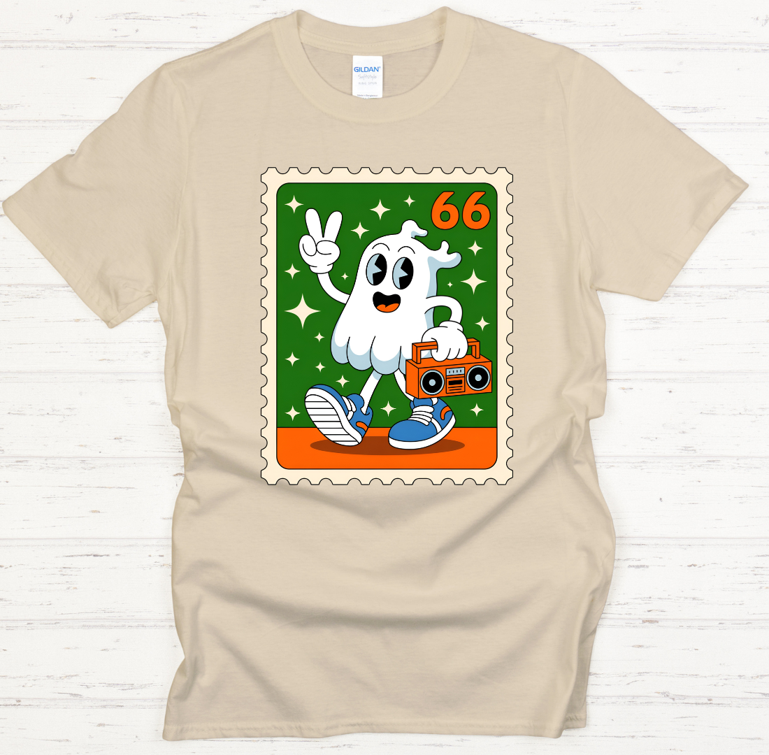 Retro Ghost Boombox Halloween Shirt – Cute Vintage Spooky Season Tee