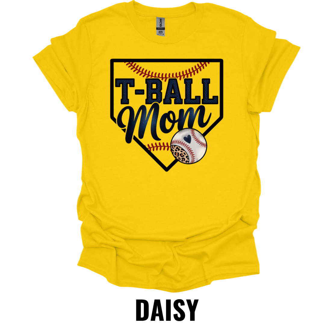 T-Ball Mom Baseball T-Shirt – Proud Baseball Mom Game Day Graphic Tee